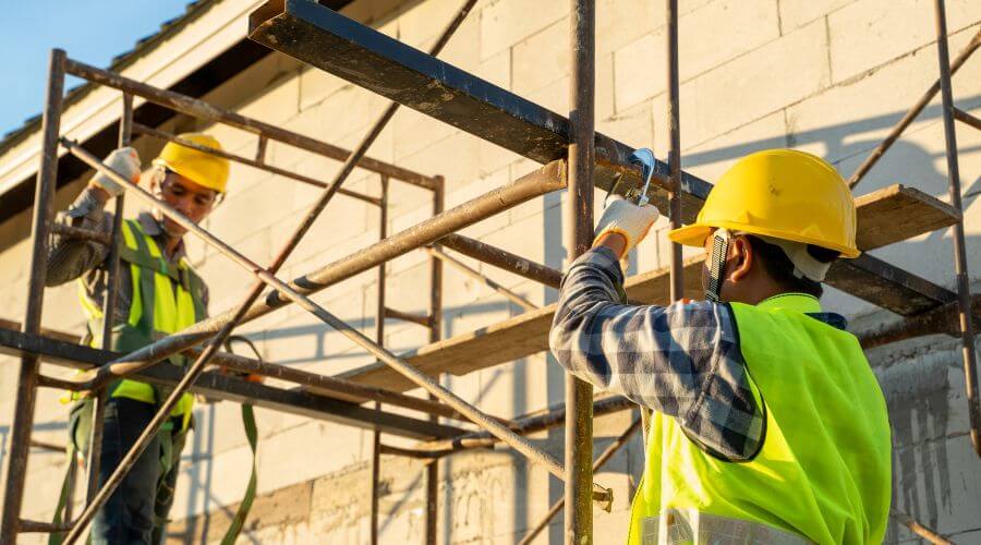 Professional gutter cleaning in Greenhurst, NY